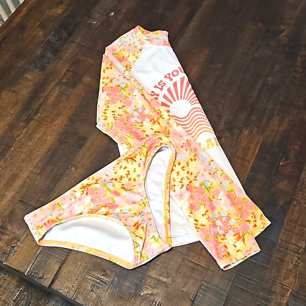 Billabong swim set, girls size 12 - Picture 5 of 6